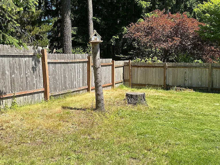 10243 Ashley Cir NW — Photo 37