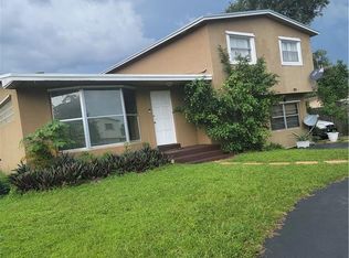 7411 NW 1st Ct, Pembroke Pines, FL 33024