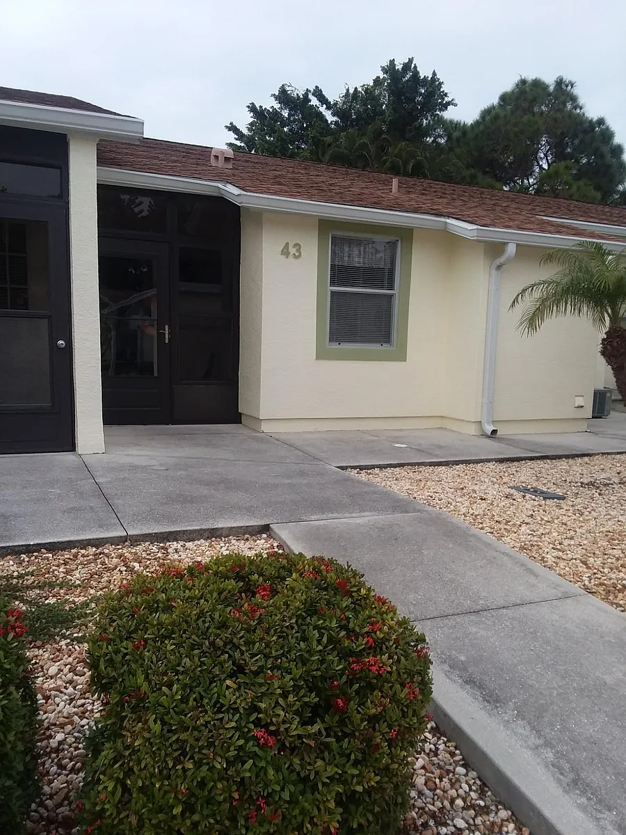 Building Photo - 6796 Gasparilla Pines Blvd