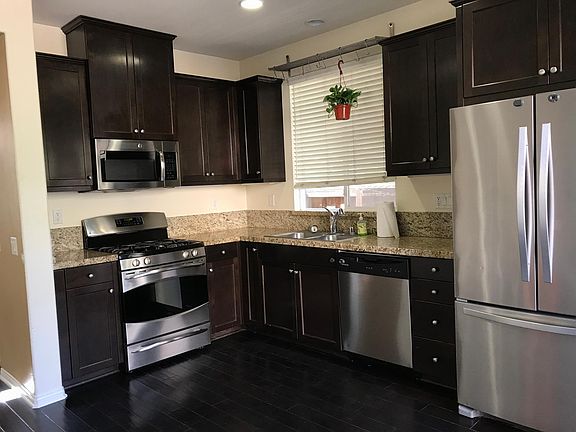 Eat in Kitchen