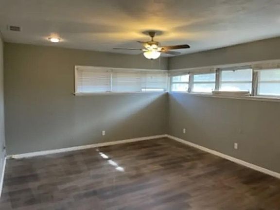 5th image of 105 Dooley St