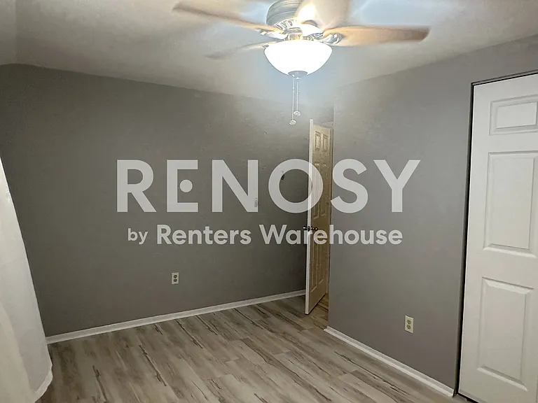 8535 Gradien Dr #15G — Photo 17