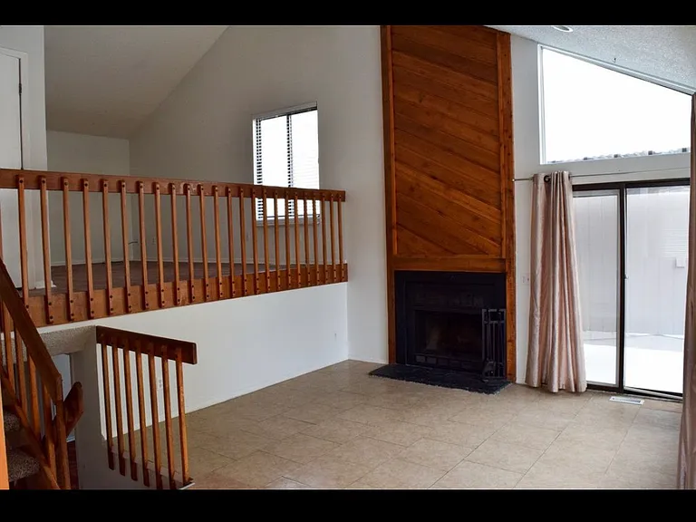3755 Genoa Cir #C — Photo 3