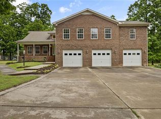 6111 Joe Trail Ct, Mebane, NC 27302
