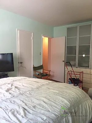 Sold by Bapple | media 8