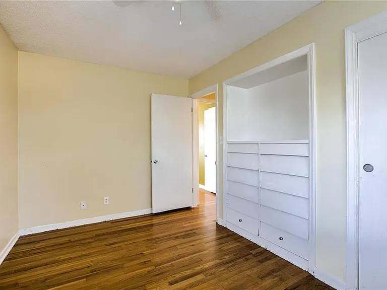 7306 Melrose Ln — Photo 13