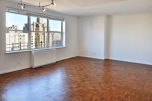 1st image of 2250 Broadway APT 17B