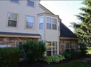 1314 Foxmeadow Cir BUILDING 13, Royersford, PA 19468