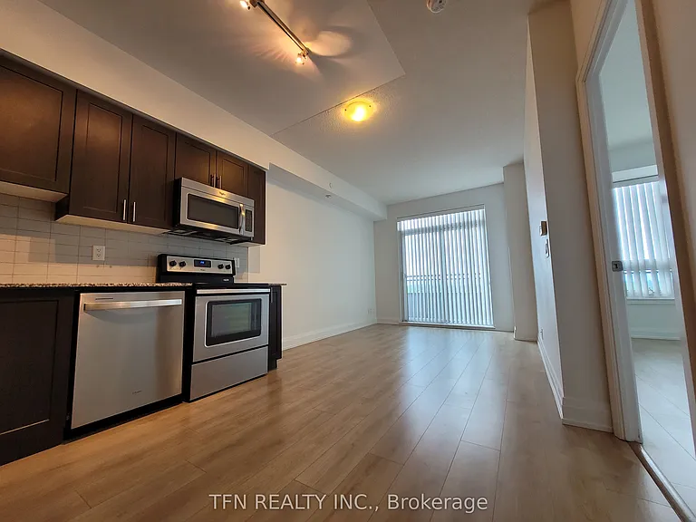 7900 Bathurst St #524 — Photo 9