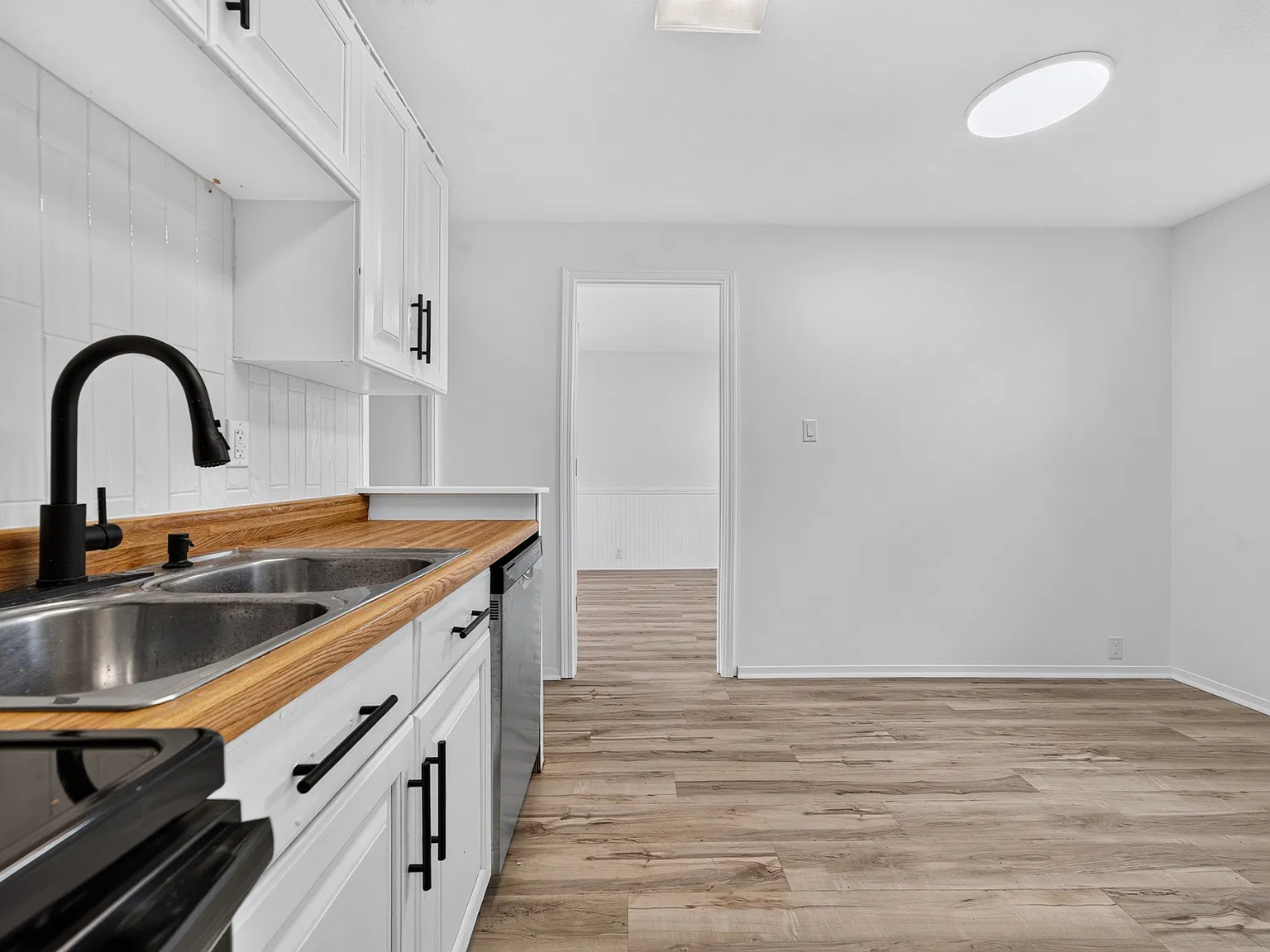 4 bed, 1312 sqft, $1,600 — Photo 3