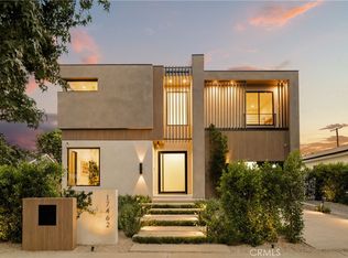 17462 Bullock St, Encino, CA 91316