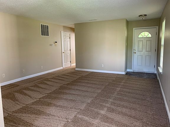 5th image of 1424 Alonzo Pl