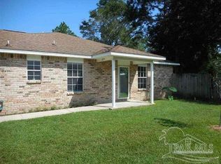 6879 Kapok Dr, Milton, FL 32583