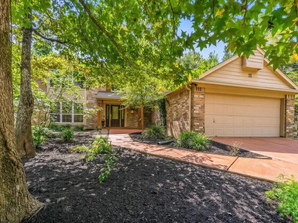 11 Thorn Berry Pl, Spring, TX 77381