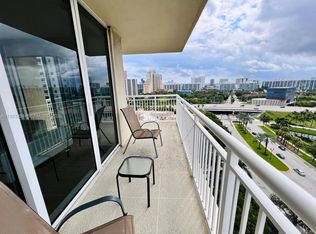 19501 W Country Club Dr APT 1408, Aventura, FL 33180