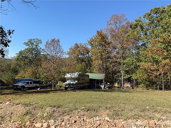 3rd image of 39 Wilderness Way