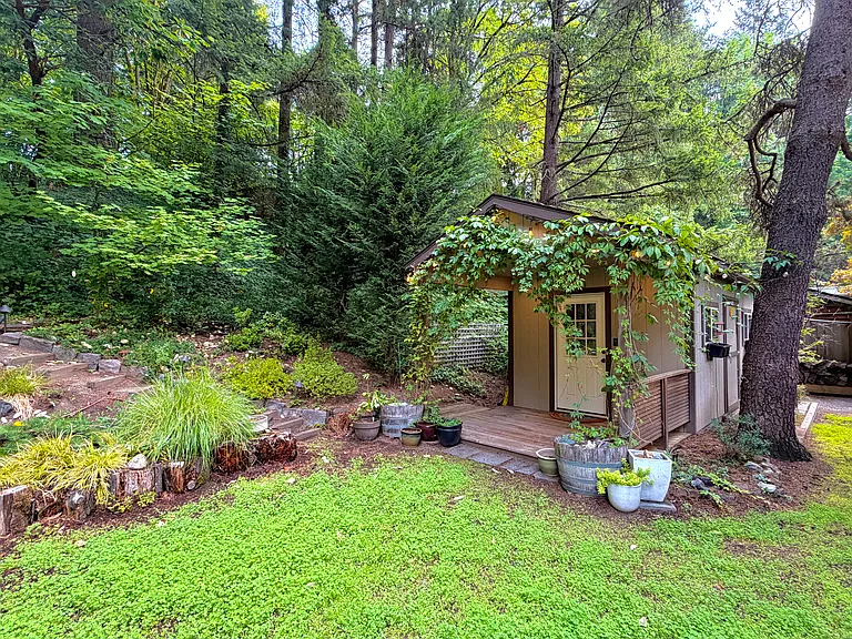 10667 SW Lancaster Rd — Photo 20