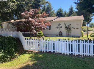 792 Clone Ave, Yoncalla, OR 97499