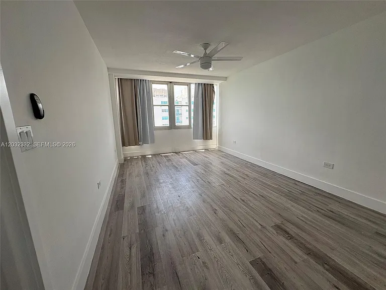 7545 E Treasure Dr #9H — Photo 40