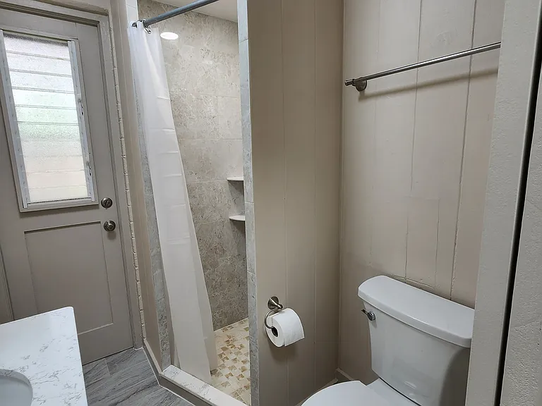 321 California Ave #5 — Photo 16