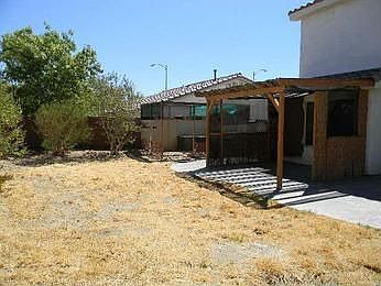 5th image of 8204 Bluff Creek Ave