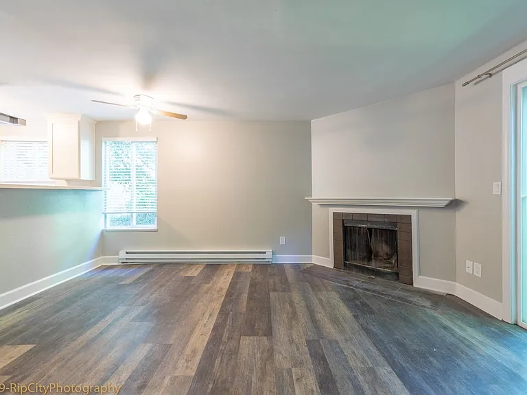 3325-3331 SW Garden View Dr — Photo 5