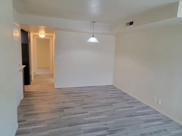 Covewood Village Apartments — Photo 22