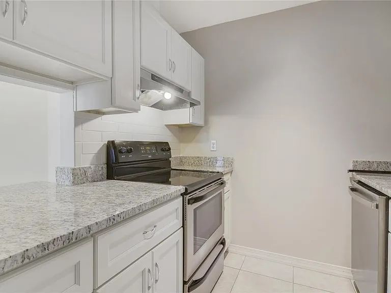 3244 S Semoran Blvd #24 — Photo 23