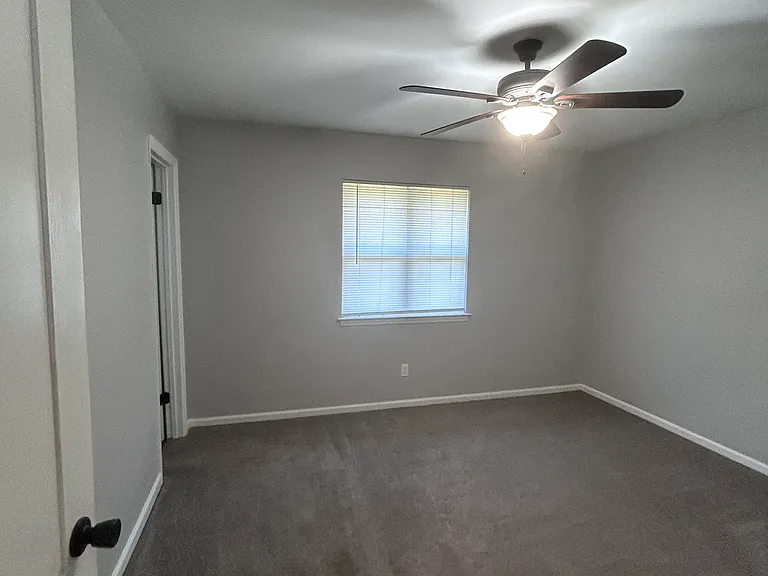 306 Fawn Cir — Photo 12