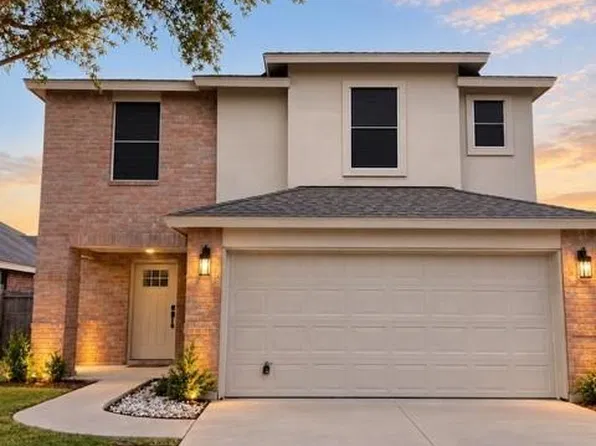 3735 Los Lagos Dr, Edinburg, TX 78542