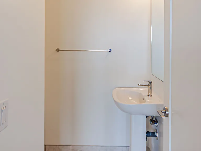700 Sheppard Ave W #905 — Photo 15