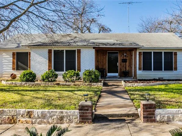 1020 N 44th St, Waco, TX 76710