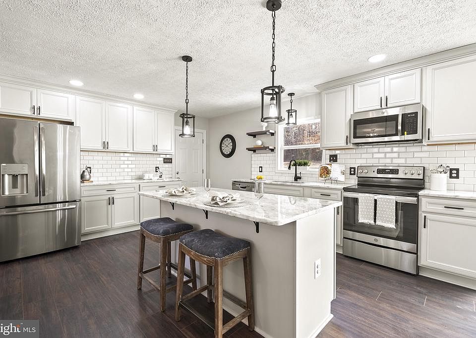 1st image of 26293 Forest Hall Dr