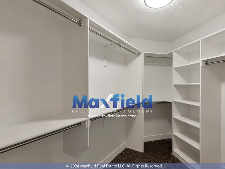 315 N Tidwell St — Photo 7