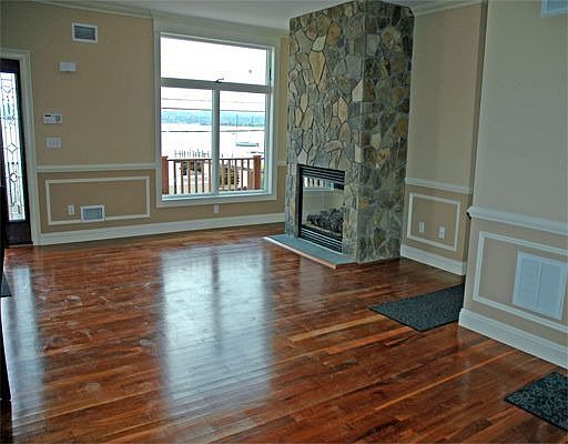 4th image of 779 Piermont Ave #2