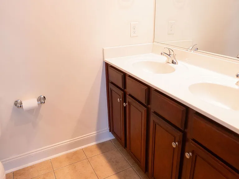 4988 Wyngate Village Dr — Photo 27