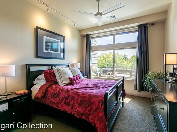 4th image of 999 S Logan St APT 220