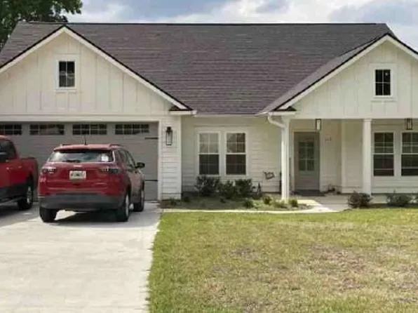 112 Steaphon Dr, Thomasville, GA 31757