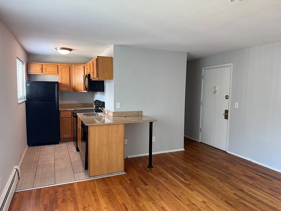 2955 Madison