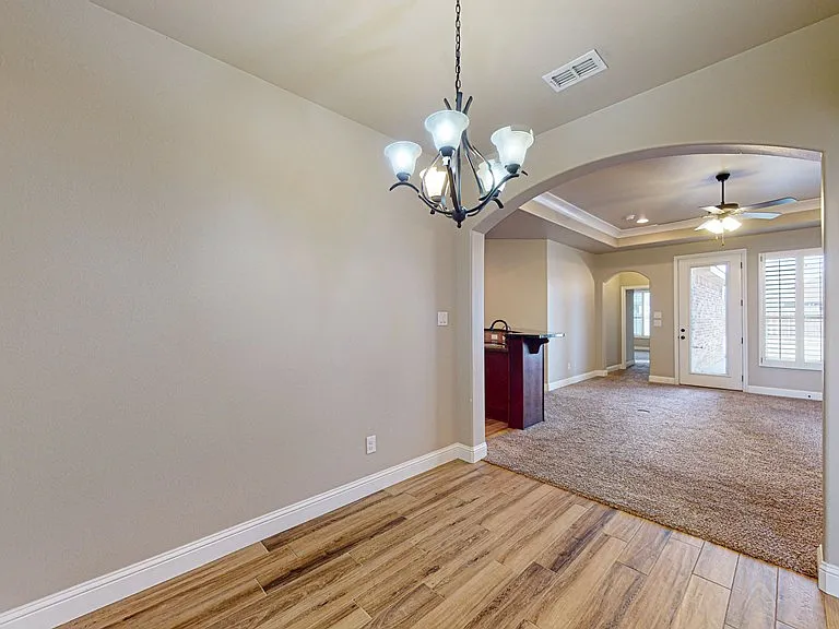 6017 Aurora Way — Photo 8