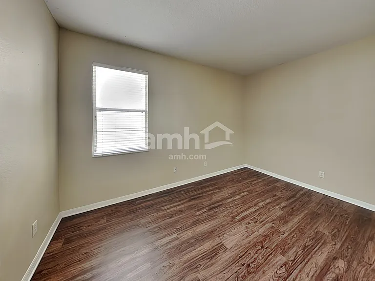 517 Vicks Landing Dr — Photo 18