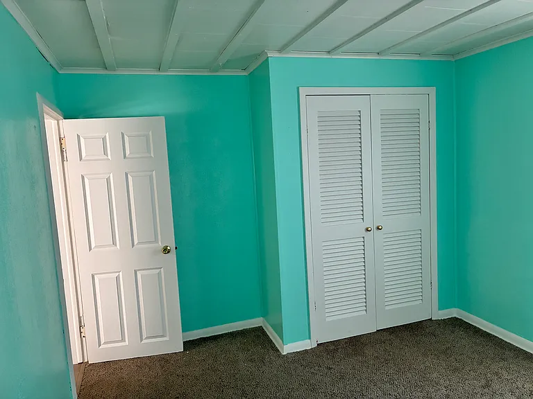 751A Woodland Ave — Photo 2