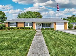 4404 Saint Mark Rd, Virginia Beach, VA 23455