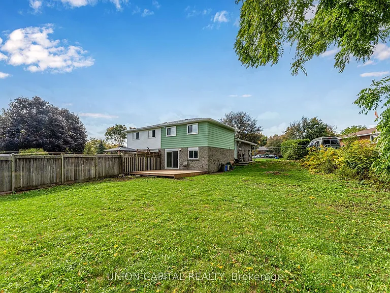 443 Brest Ct — Photo 45