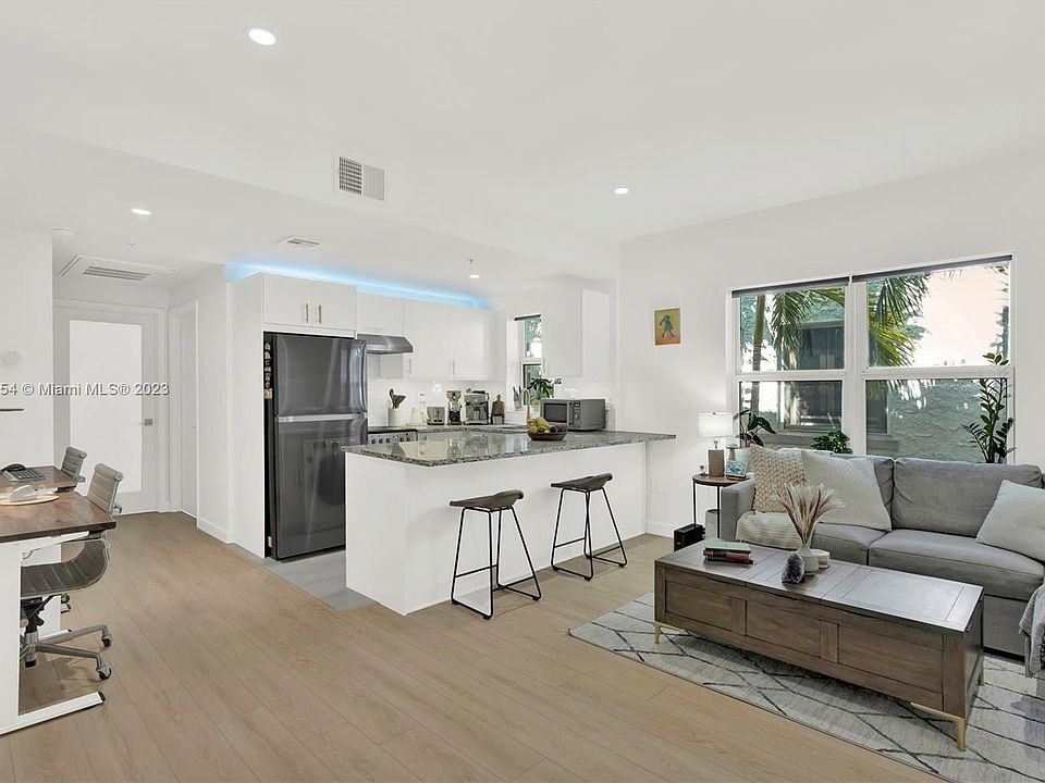 1st image of 1542 Drexel Ave APT 206