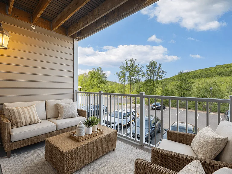 Reserve at Spring Pointe — Photo 15