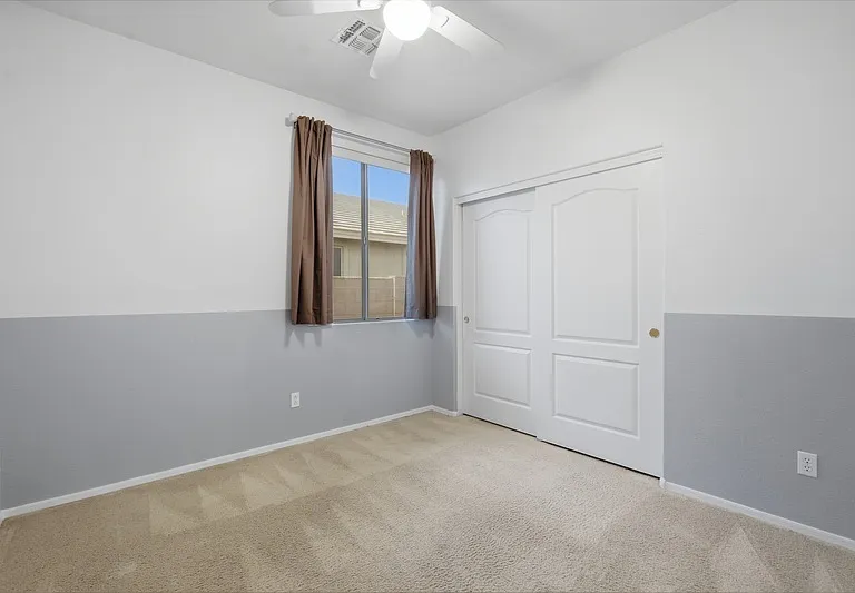 851 S Fern Ct — Photo 16