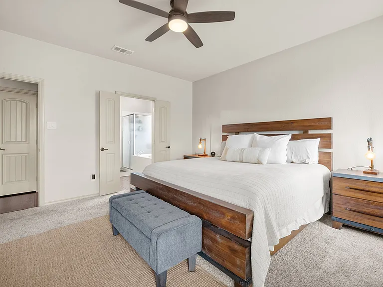 5701 Paluxy Sands Trl — Photo 26