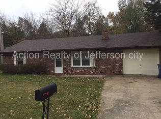 5437 Collier Ln, Jefferson City, MO 65109
