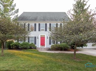 609 Aspen Ln, Bowling Green, OH 43402
